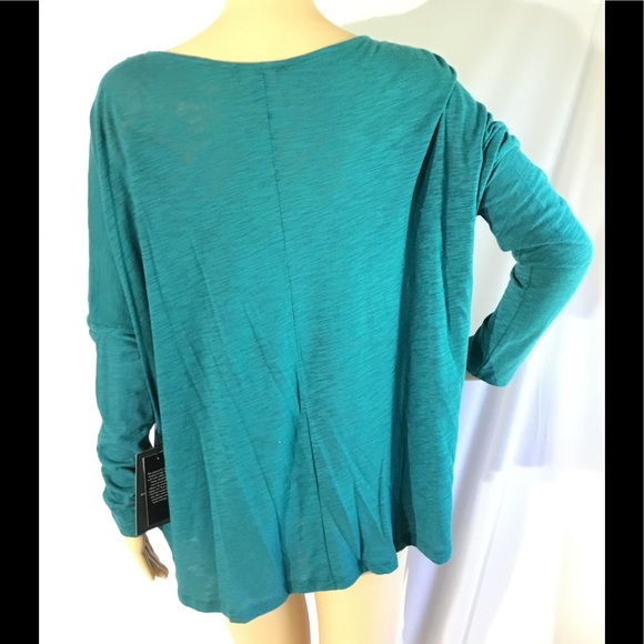 Rock & Republic Shaded Spruce Grommet Dolman Top NWT - Picture 2 of 9